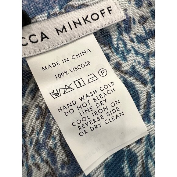 NWT Rebecca Minkoff Women's One Size Moroccan Heart Ruana, Blue MSRP $98 - Picture 7 of 9